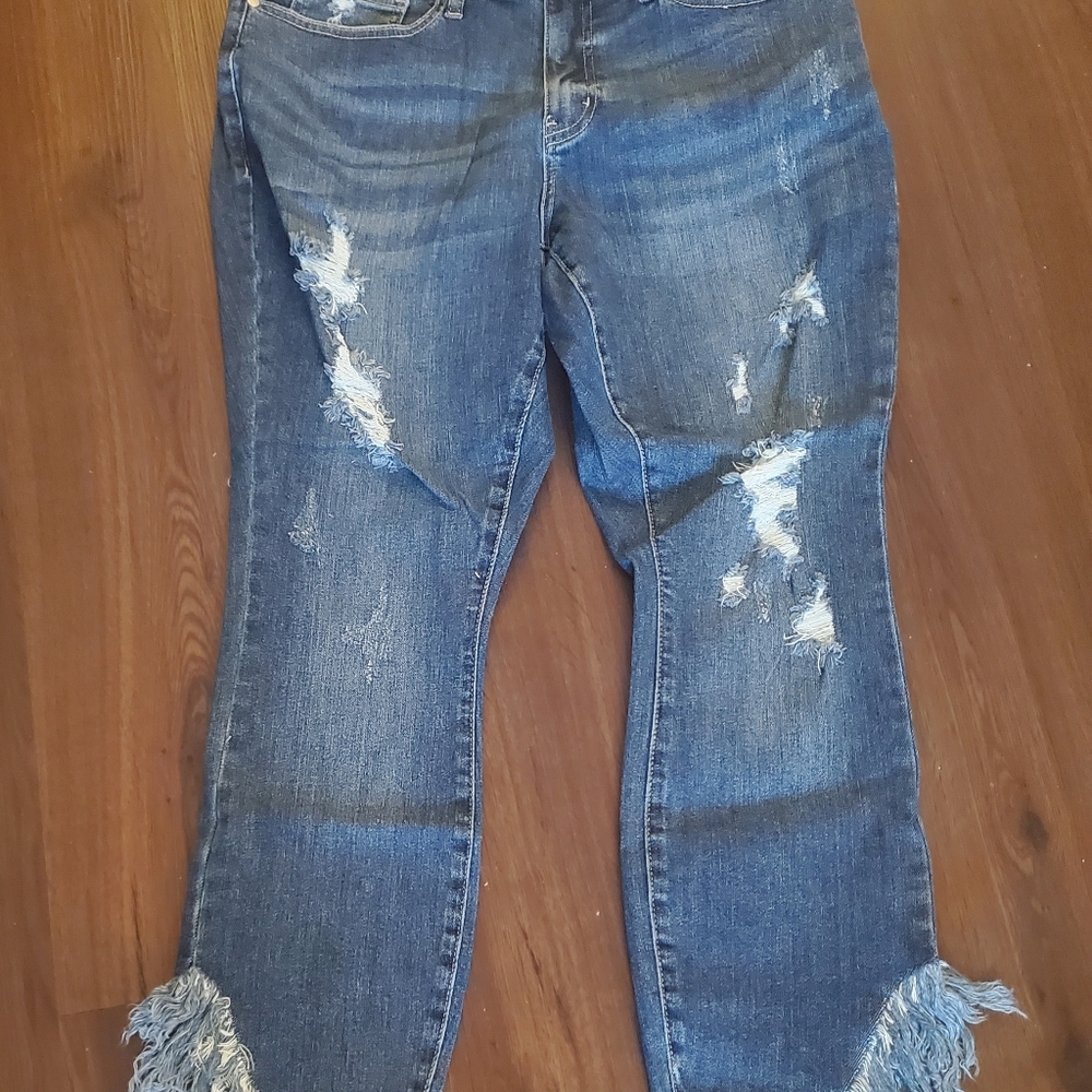 Judy Blue skinny jeans - Picture 4 of 6